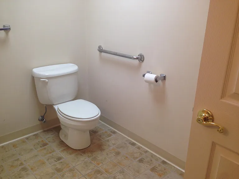 1629 Edgewood Ave #10 — Photo 6