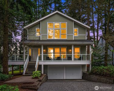833 NE 127th Street, Seattle, WA, 98125