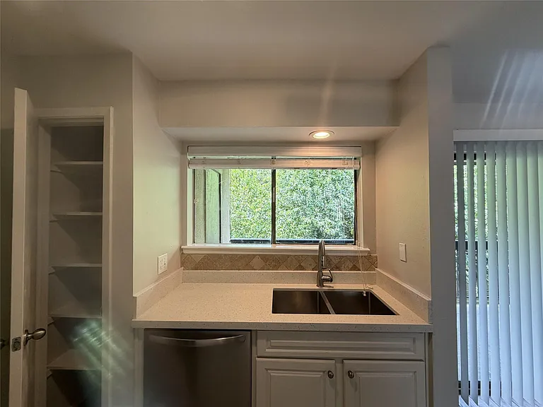 3300 Pebblebrook Dr #108 — Photo 9