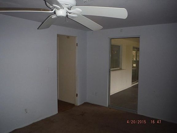 4th image of 401 Edwards St