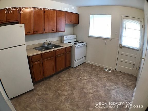 4th image of 3347 W Milton Ave #B