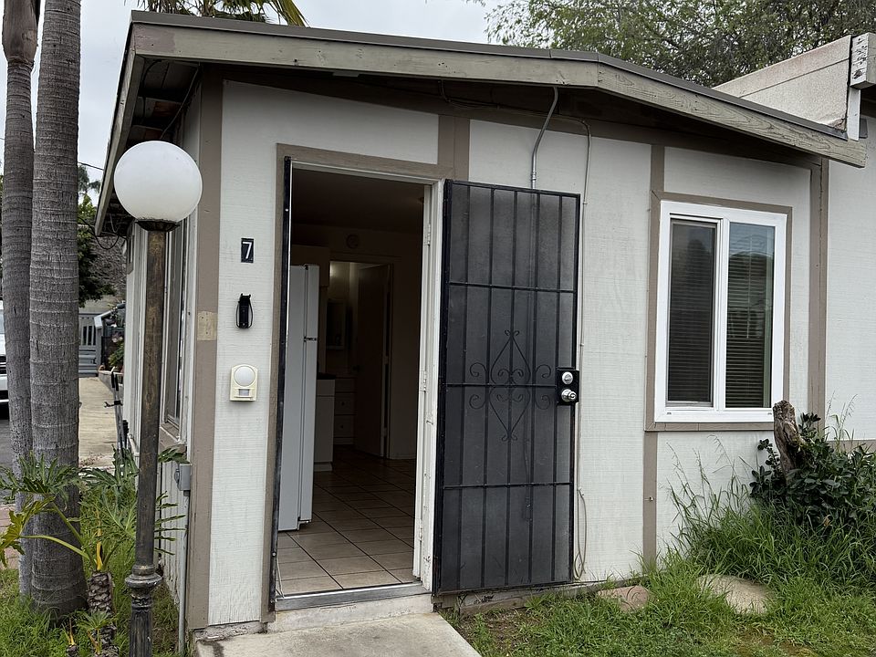 1st image of 1135 S Santa Fe Ave #11543768