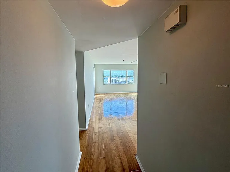 4775 Cove Cir #1102 — Photo 4
