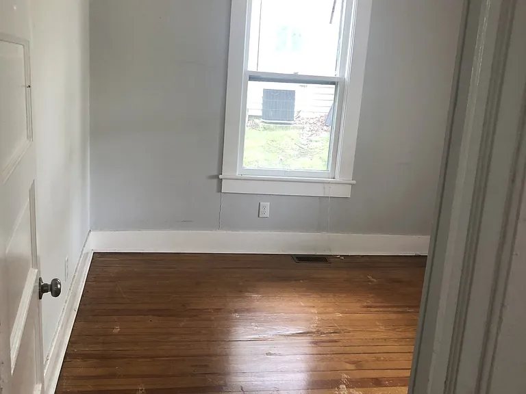 Front bedroom