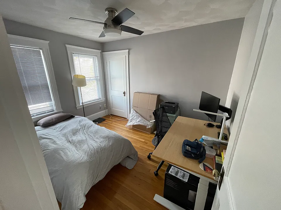 86 Bowen Ave #2