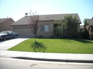 2415 Drifts Dr, Bakersfield, CA 93313