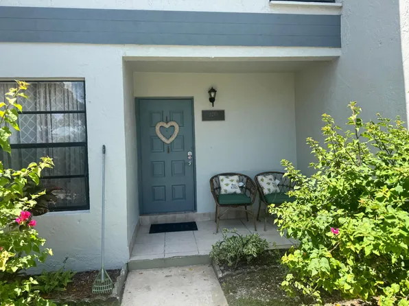 9210 NW 14TH Street #273, Pembroke Pines, FL 33024