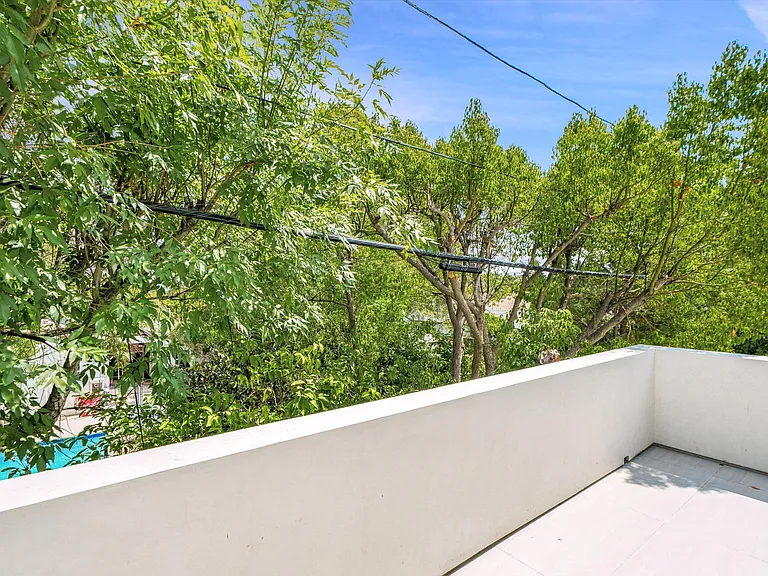 5026 Cahuenga Blvd — Photo 48