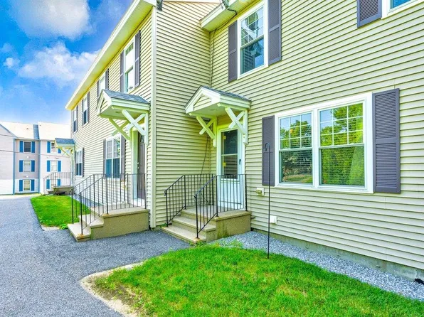 162 Karatzas Avenue #162, Manchester, NH 03104
