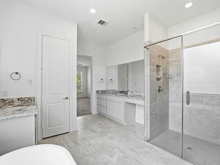 14130 Aspen Woods Ct — Photo 18