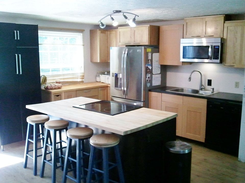 2nd image of 7717 Prince Hall Ct