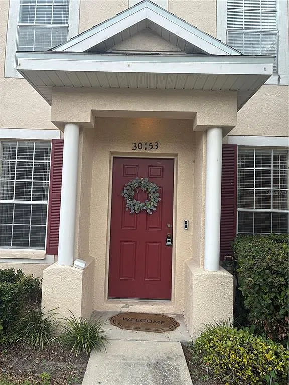 3 bed, 3.0 bath, 1478 sqft, $2,050 — Photo 2