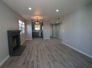 354 S Estes St APT B, Lakewood, CO 80226
