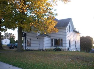 408 S Broadway St, Spring Valley, MN 55975