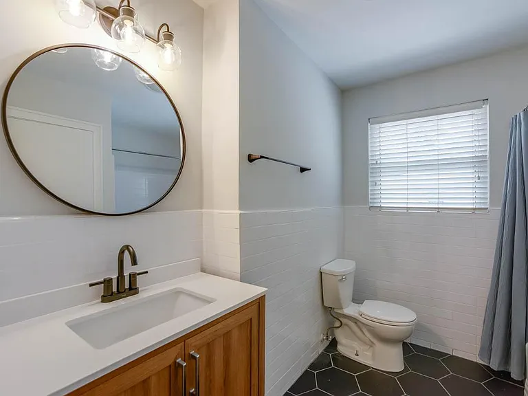 2140 Springhill St — Photo 18