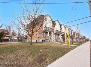 142 York Rd #1, Guelph, ON N1E3E9