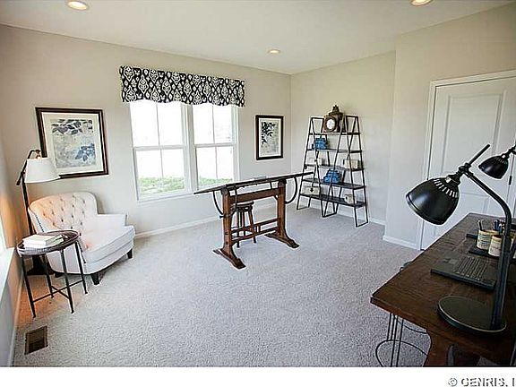 5th image of 6036 Amber Dr