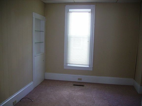 5th image of 53 Mill St