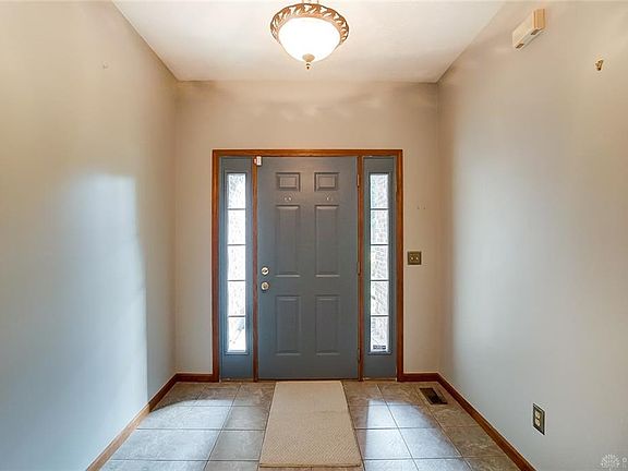 3rd image of 1199 Chevington Chase