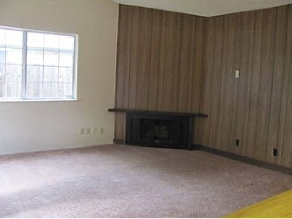 Living area w/fireplace