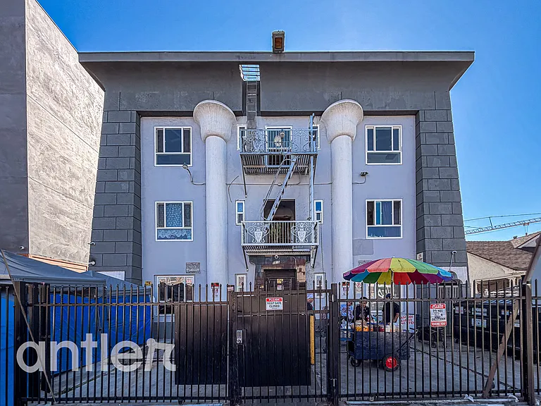 5617 Lexington Ave #A317 — Photo 24