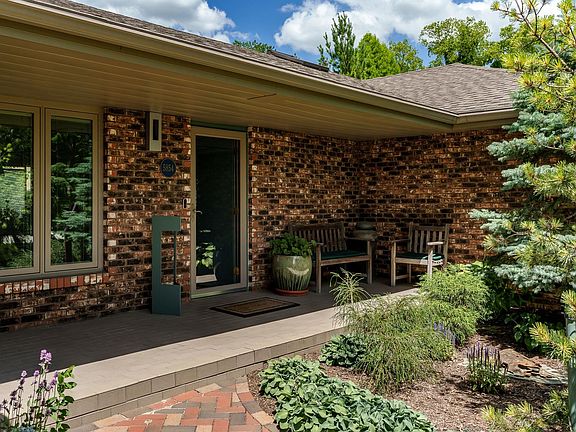 4th image of 5854 Allerton Dr