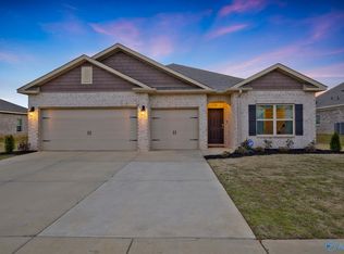 122 Barn Trail Way, Toney, AL 35773