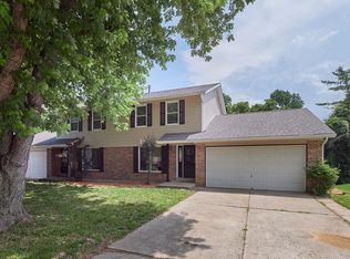 3016 Bluffwood Dr, Saint Charles, MO 63301