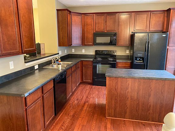 5th image of 11905 Kelso Dr Unit 4