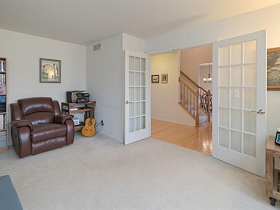 5th image of 2244 Indian Creek Dr
