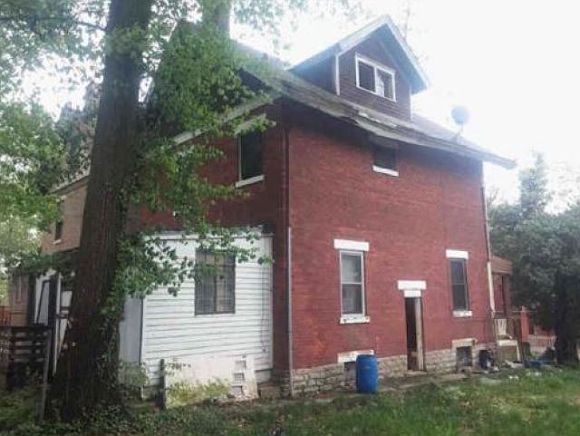 2nd image of 3122 Harvard Ave