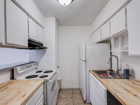 5th image of 8110 Skillman St APT 1067