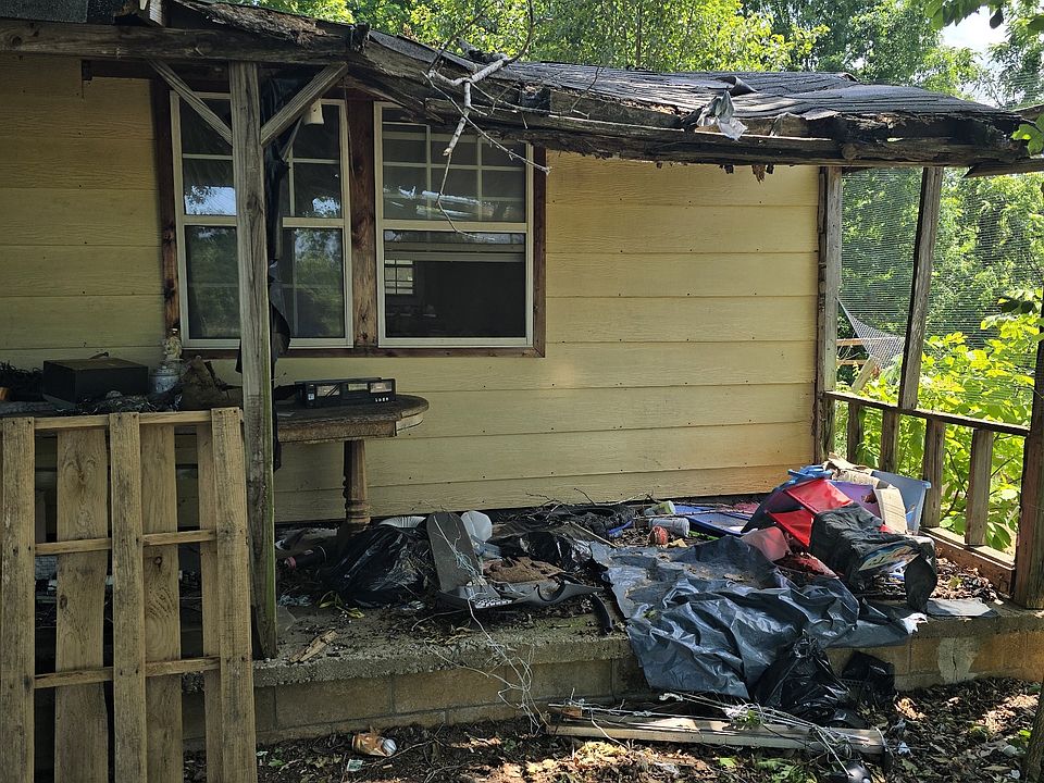 1st image of 701 Stinson Rd