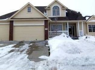 214 N 200th St, Elkhorn, NE 68022