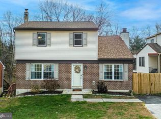 327 Francis Dr, Havertown, PA 19083