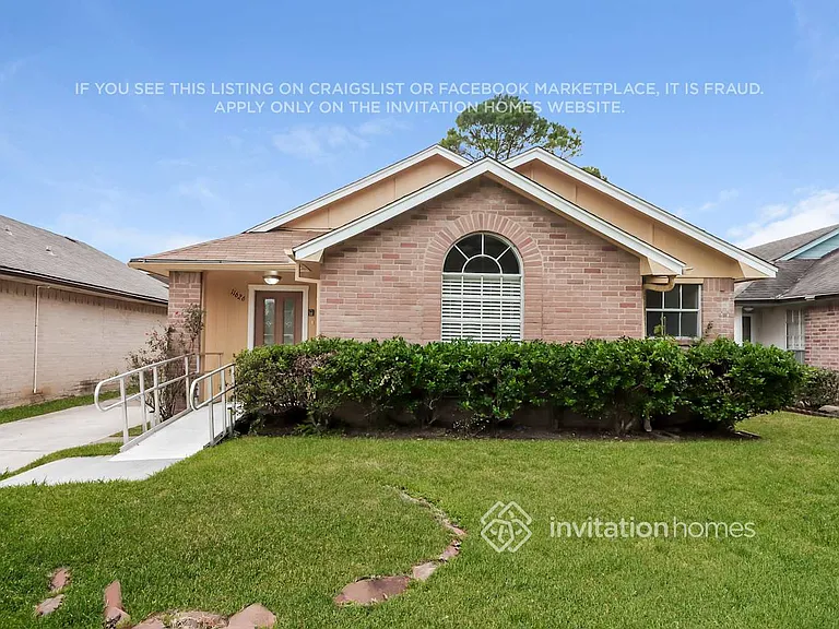 11626 Sagecreek Dr — Photo 2
