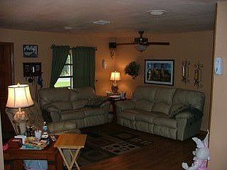 1st image of 27593 Suffridge Dr