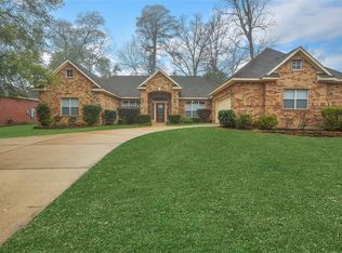 8 Condor Ct, Conroe, TX 77304