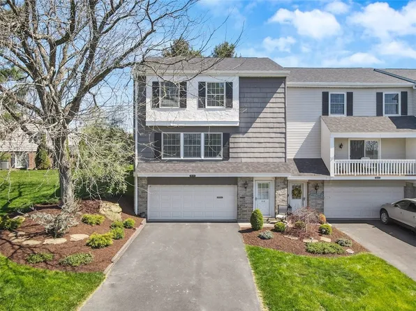 218 Roscommon Pl, McMurray, PA 15317