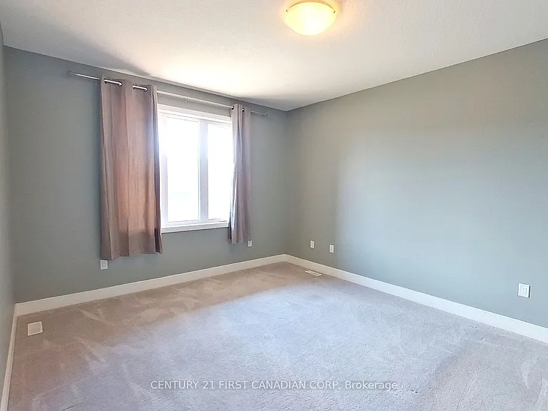 1375 Whetherfield St #98 — Photo 6