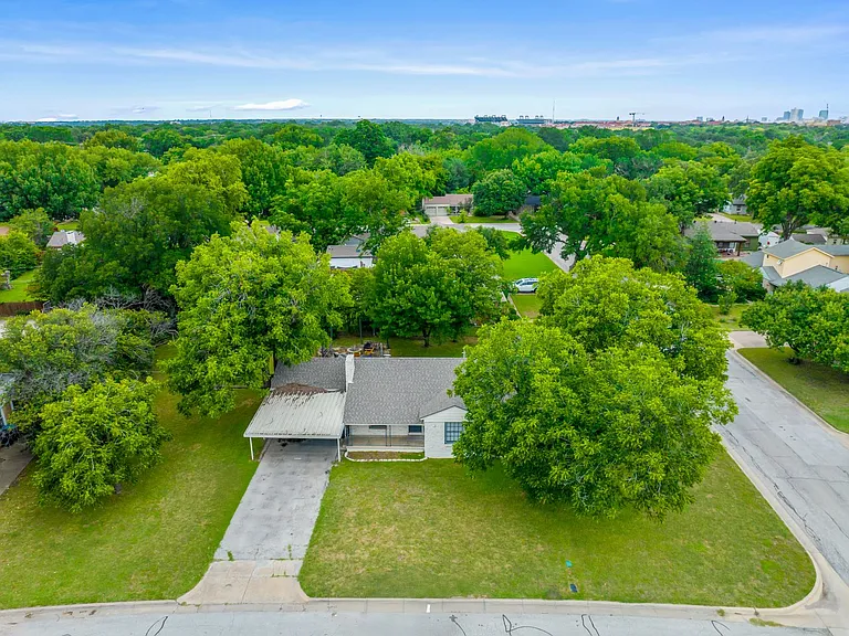 3500 Corto Ave — Photo 5