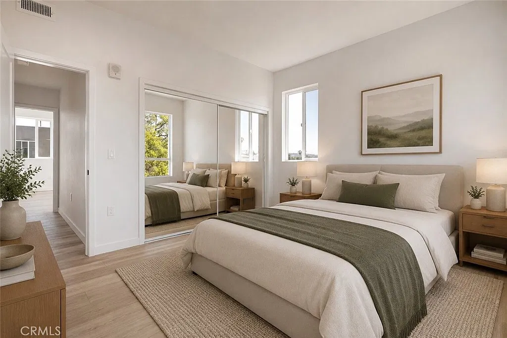 2 bed, 1135 sqft, $2,800 — Photo 3
