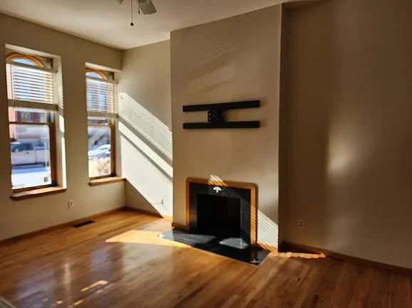 2317 Hickory St - 2317 A Hickory Street — Photo 1