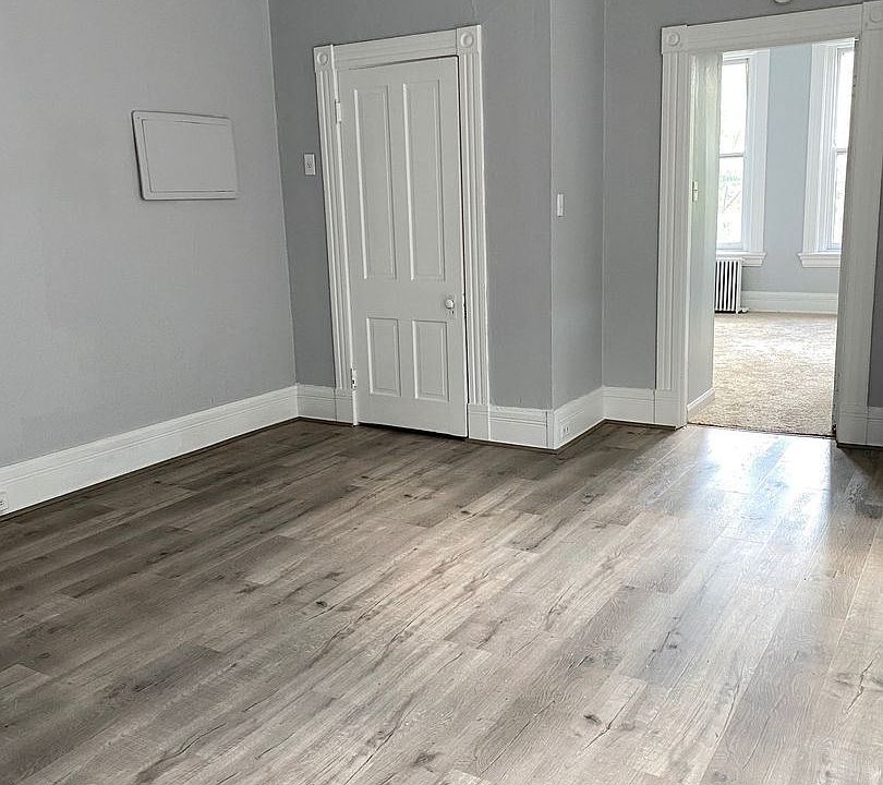1st image of 2409 W Clifton Ave APT 3