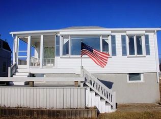 62 Long Bch, Rockport, MA 01966