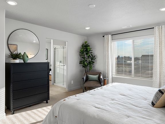 SLC_Willow_ 2412_Master-Bedroom_C_903-N-200-E-Santaquin-UT.jpg