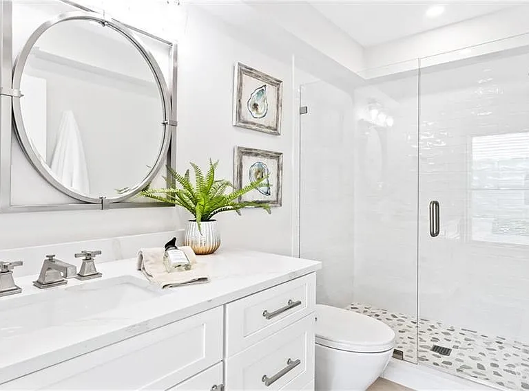 440 Kings Town Dr — Photo 33