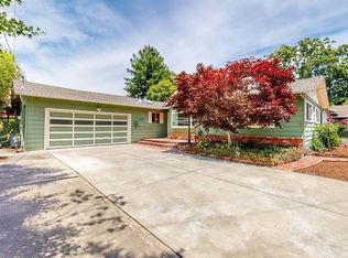 2724 Creekside Rd, Santa Rosa, CA 95405