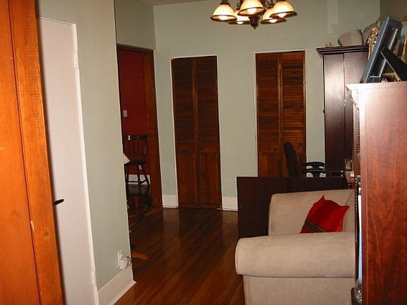 Hall Room