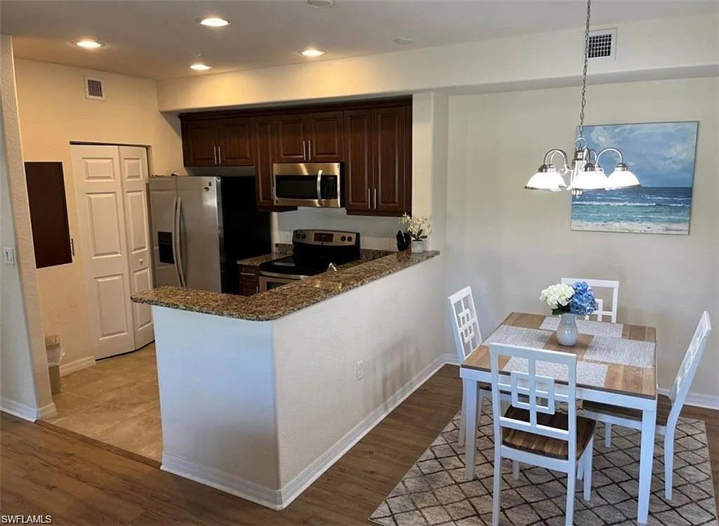 13180 Bella Casa Cir — Photo 4
